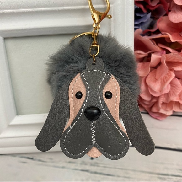Accessories - Cute Hound Dog on Gray Pom Pom Keychain